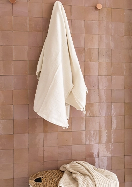 Pared de baño de Zellige color claro